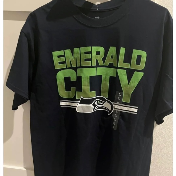 Fanatics Other - NWT Seattle Seahawks Emerald City -Shirt NFL Football Sz L